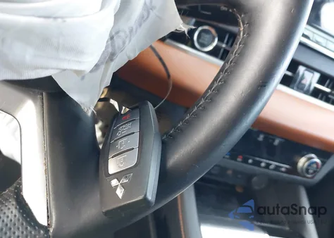 2022 Mitsubishi Outlander Sel 2.5 2Wd/Sel Special Edition 2Wd from USA, damaged, VIN JA4J3VA81NZ072111